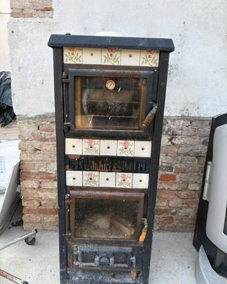 Stifa a legna con forno