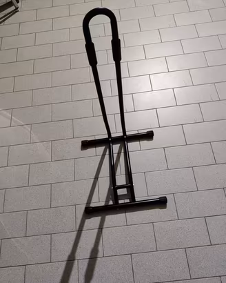 cavalletto porta bici da terra 
