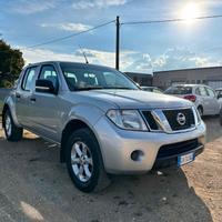 Nissan Navara 2.5 dCi 190CV 4 porte Double Cab XE