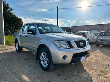 Nissan Navara 2.5 dCi 190CV 4 porte Double Cab XE