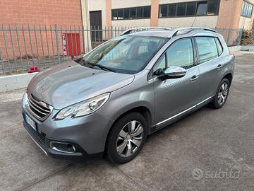 Peugeot 2008 PureTech 82 Access