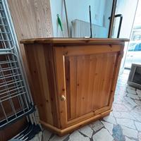 Mobile porta TV ad angolo