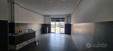 Magazzino commerciale