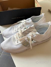 Tommy Hilfiger scarpe
