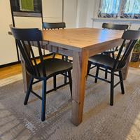 Tavolo allungabile IKEA + n.4 sedie