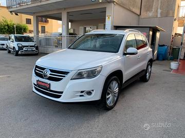 Volkswagen Tiguan 2.0 TDI DPF 4MOTION Sport & Styl