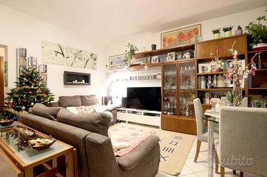 Appartamento di 100 m² con 4 locali a Sovicille