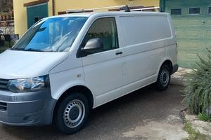 Volkswagen T5 Transporter 2.0 TDI