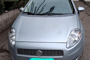 Fiat a gasolio portabagagli e carrello