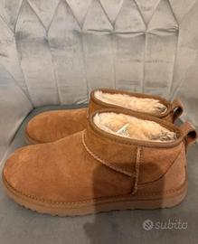 UGG MINI Botticino 41 Nuove Originali Unisex