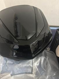 Bauletto sh 125/150 nero lucido nuovo