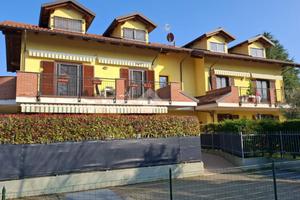 4 LOCALI A RIVALTA DI TORINO