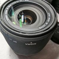 Obiettivo Sigma 18-50mm f/2.8 EX DC per Nikon DX