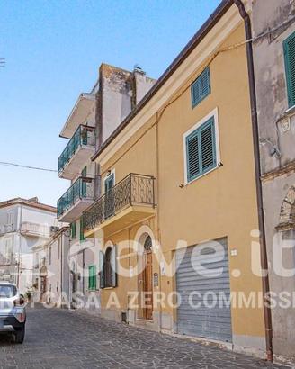 Casa indipendente di 87 m² con 3 locali a Castilen