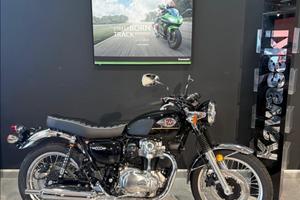 KAWASAKI W 800