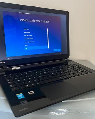 Notebook Toshiba L50-B-13E I5 4/500GB 