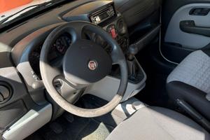 Auto trasporto disabili