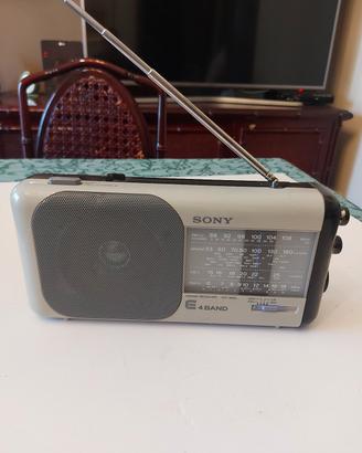 Radio Vintage SONY ICF-860L - 4 Bande 