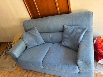 Divano due posti
