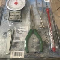 Set accessori per la pesca NUOVO