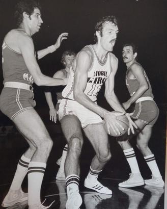 foto d'archivio collezione MENEGHIN PALLACANESTRO
