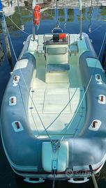 Gommone 6 metri - pari al nuovo