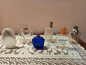 Bottiglie di profumo vuote da collezionismo