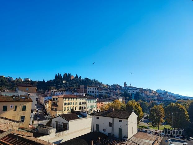 Quadrilocale in centro a Castelfiorentino