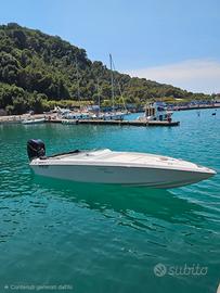 Gagliotta Caraibi, Mercury Verado 300 hp Carrello 