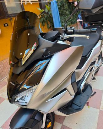 Honda forza 