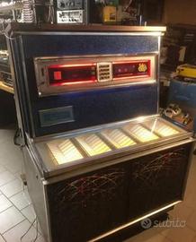 Jukebox d'epoca, funzionante completo di 45 giri