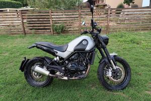 Leoncino Benelli Trail 500