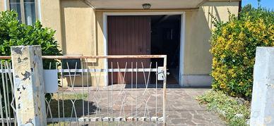 Garage indipendente con allarme