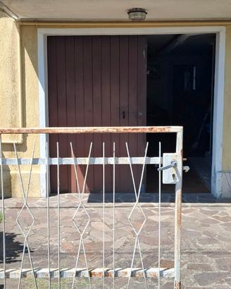Garage indipendente con allarme