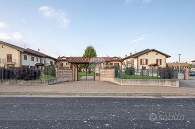 5 LOCALI A SAN FRANCESCO AL CAMPO