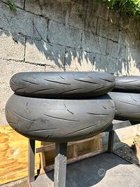 Gomme moto dunlop D211 gp racer