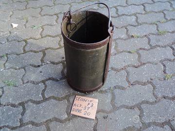 secchio depoca per pozzo