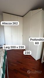 Armadio ad angolo