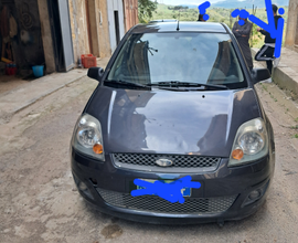 Ford fiesta 5 serie