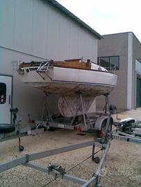barca a vela in legno