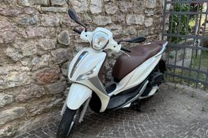 Piaggio medley 125