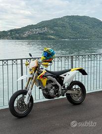 Suzuki Valenti 450 Motard