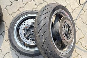 GOMME E CERCHI TMAX BLACK MAX
