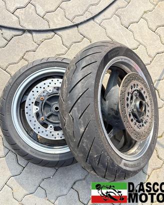 GOMME E CERCHI TMAX BLACK MAX