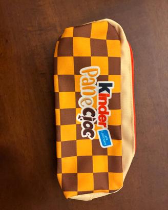 2 astucci kinder ferrero portapenne astuccio