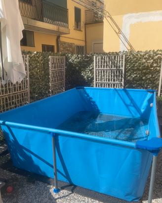 Piscina nuova