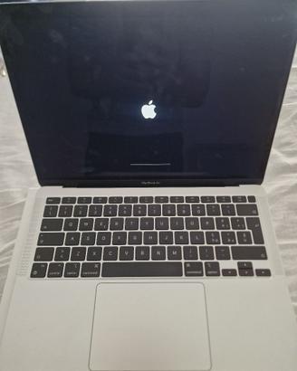 MacBook Air 13" 2020 M1