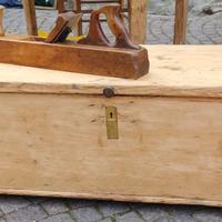 tavolo antico in abete.