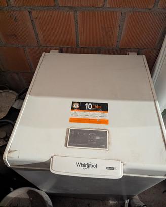 Congelatore a pozzetto Whirlpool Space+ 85x56x60
