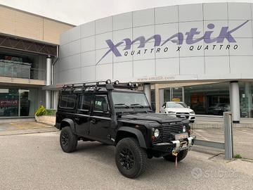 LAND ROVER Defender 110 2.5 Td5 Station Wagon AR